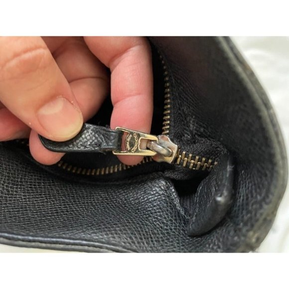 Coach Black Leather Purse Bag. Certified Authentic. Great condition. - Picture 6 of 8